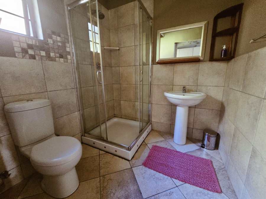 18 Bedroom Property for Sale in Geelhoutboom AH Western Cape